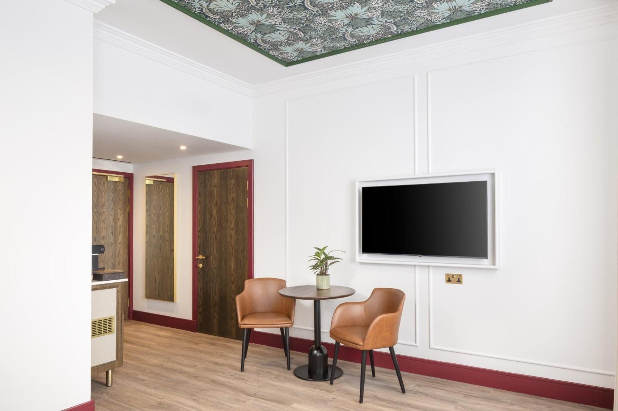 The Welbeck Hotel By Ihg Лондон Экстерьер фото