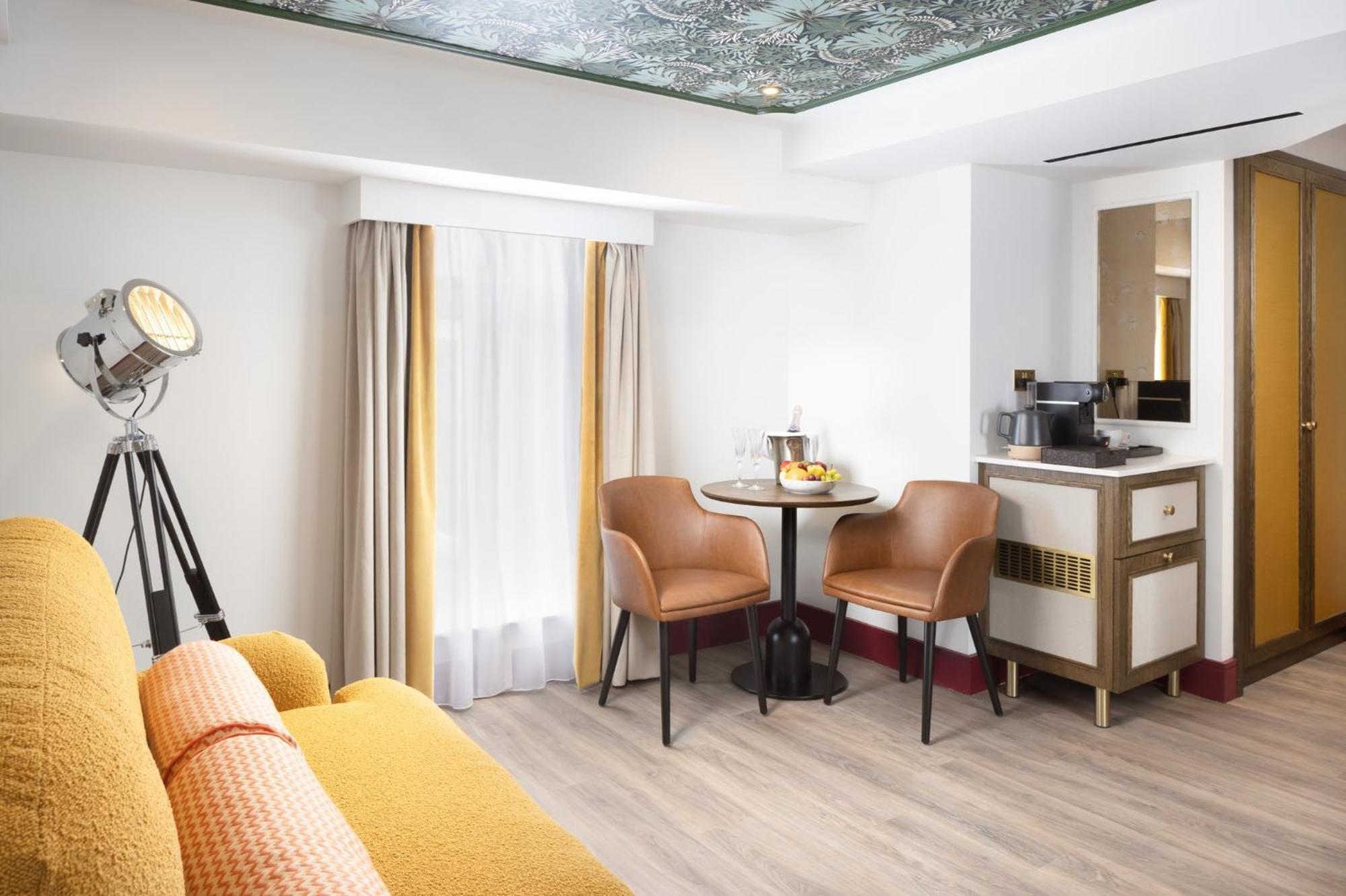 The Welbeck Hotel By Ihg Лондон Экстерьер фото