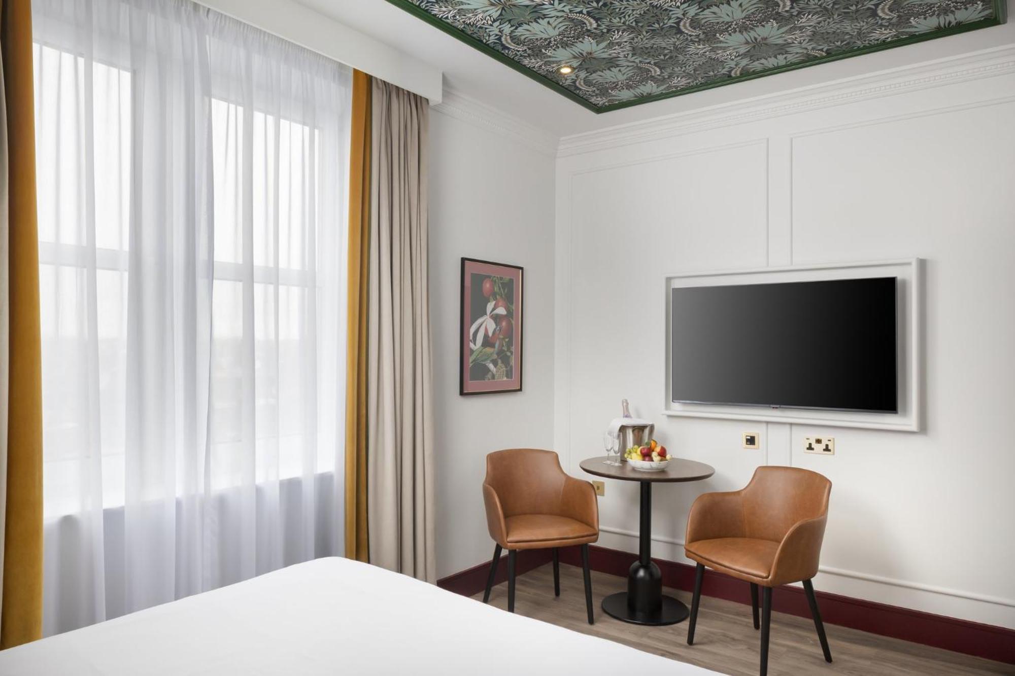 The Welbeck Hotel By Ihg Лондон Экстерьер фото
