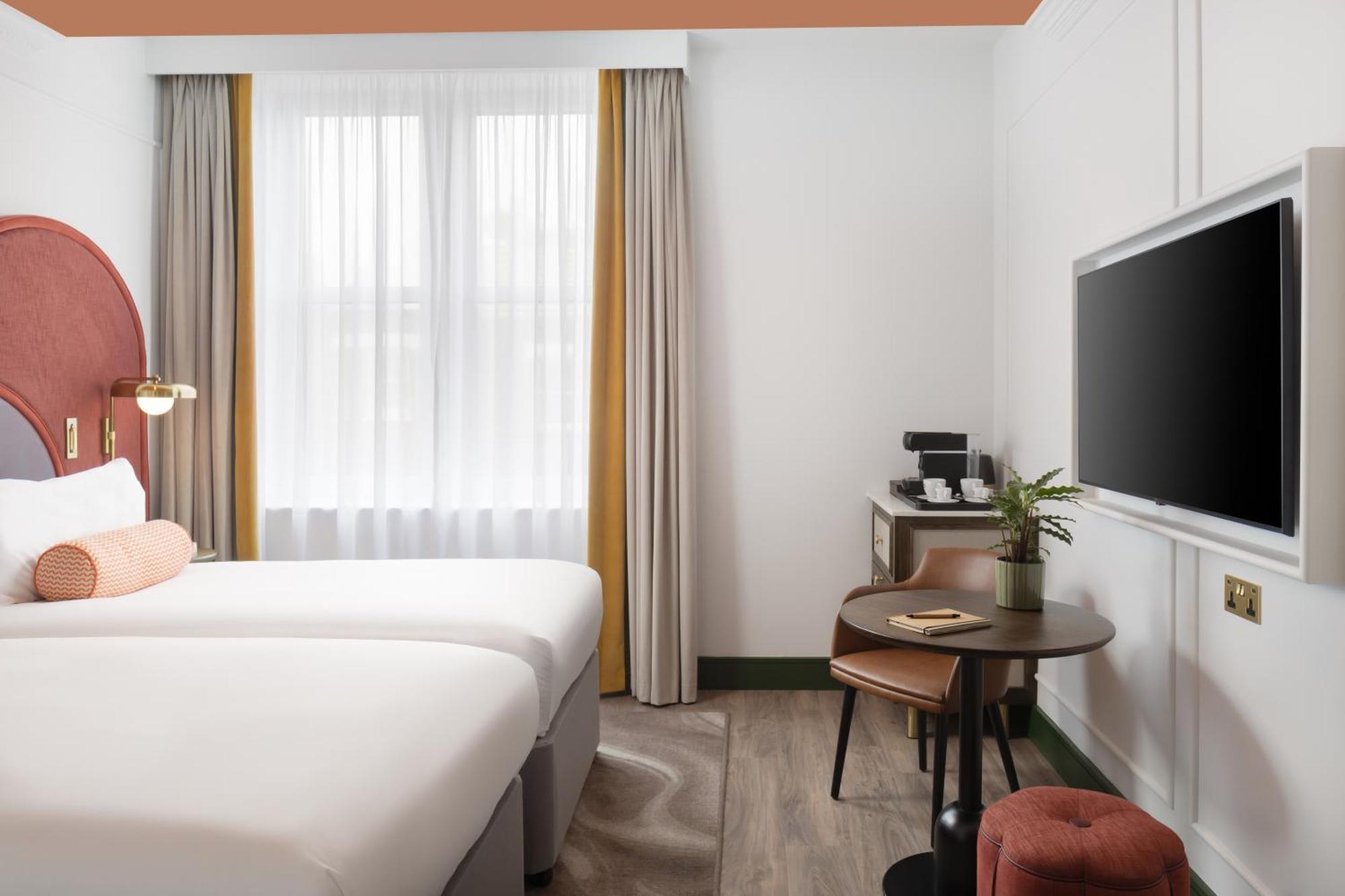 The Welbeck Hotel By Ihg Лондон Экстерьер фото